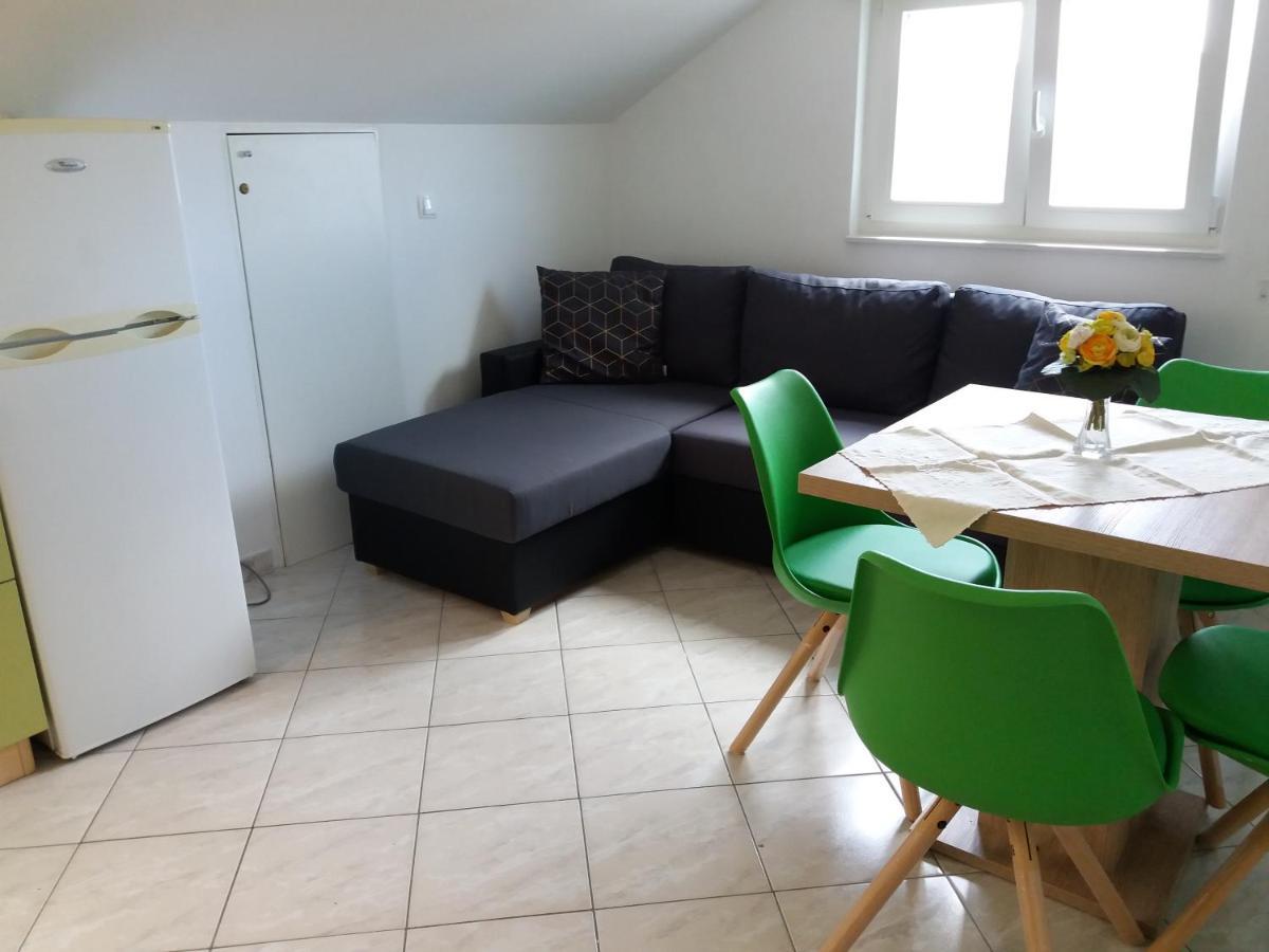 Apartmani Lana Brodarica  Exterior foto