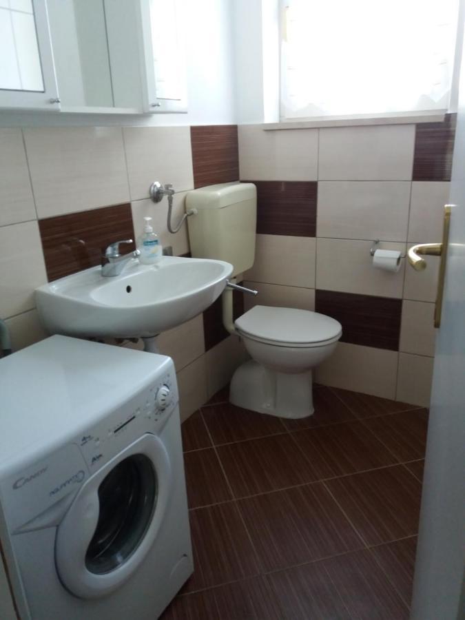 Apartmani Lana Brodarica  Exterior foto